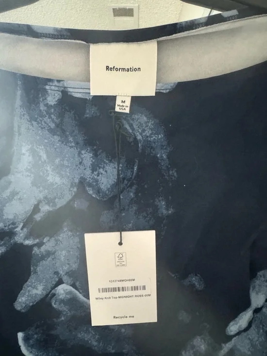 Reformation Wiley Top NWT Medium - Picture 3 of 5